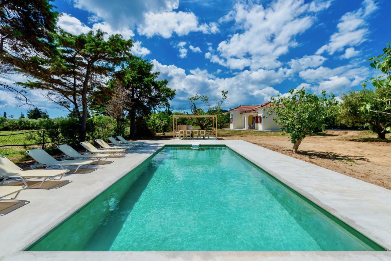 Roma Villa *